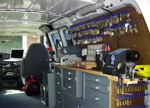 Cleveland Lock And Locksmith Cleveland, OH 216-606-9006 - 17-Mobile-Locksmith