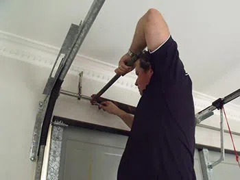 Cleveland Lock And Locksmith Cleveland, OH 216-606-9006 - garage-door-replacements